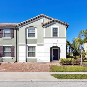 Stunning 5 Bedroom Just Minutes From Disney World! Davenport